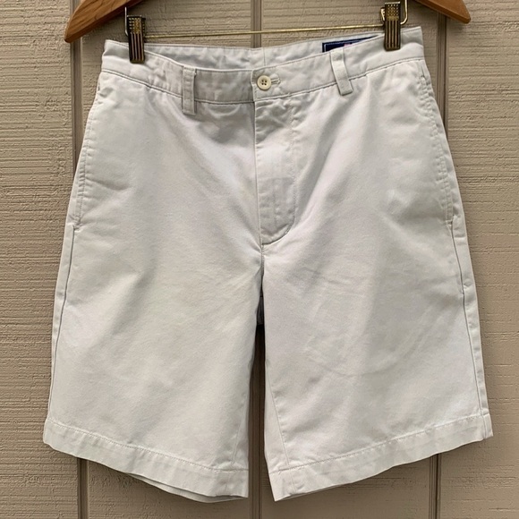 VINEYARD vines by Shep & Ian Mens 9 Inch Club Shorts - Picture 1 of 8
